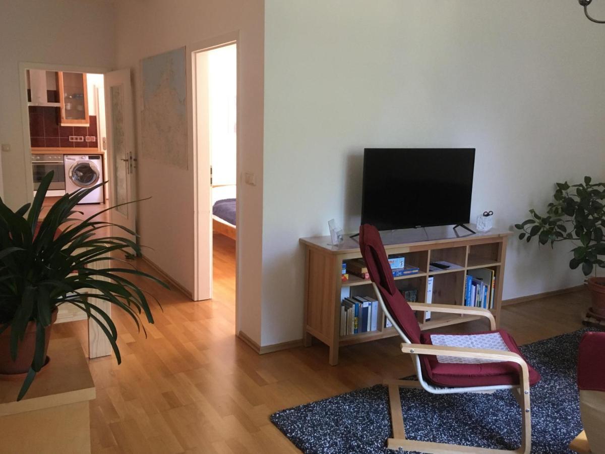 Ferienwohnung Kastanienblick Oder Parkblick, Oder Unser Radlerzimmer! Ziethen  Exterior photo